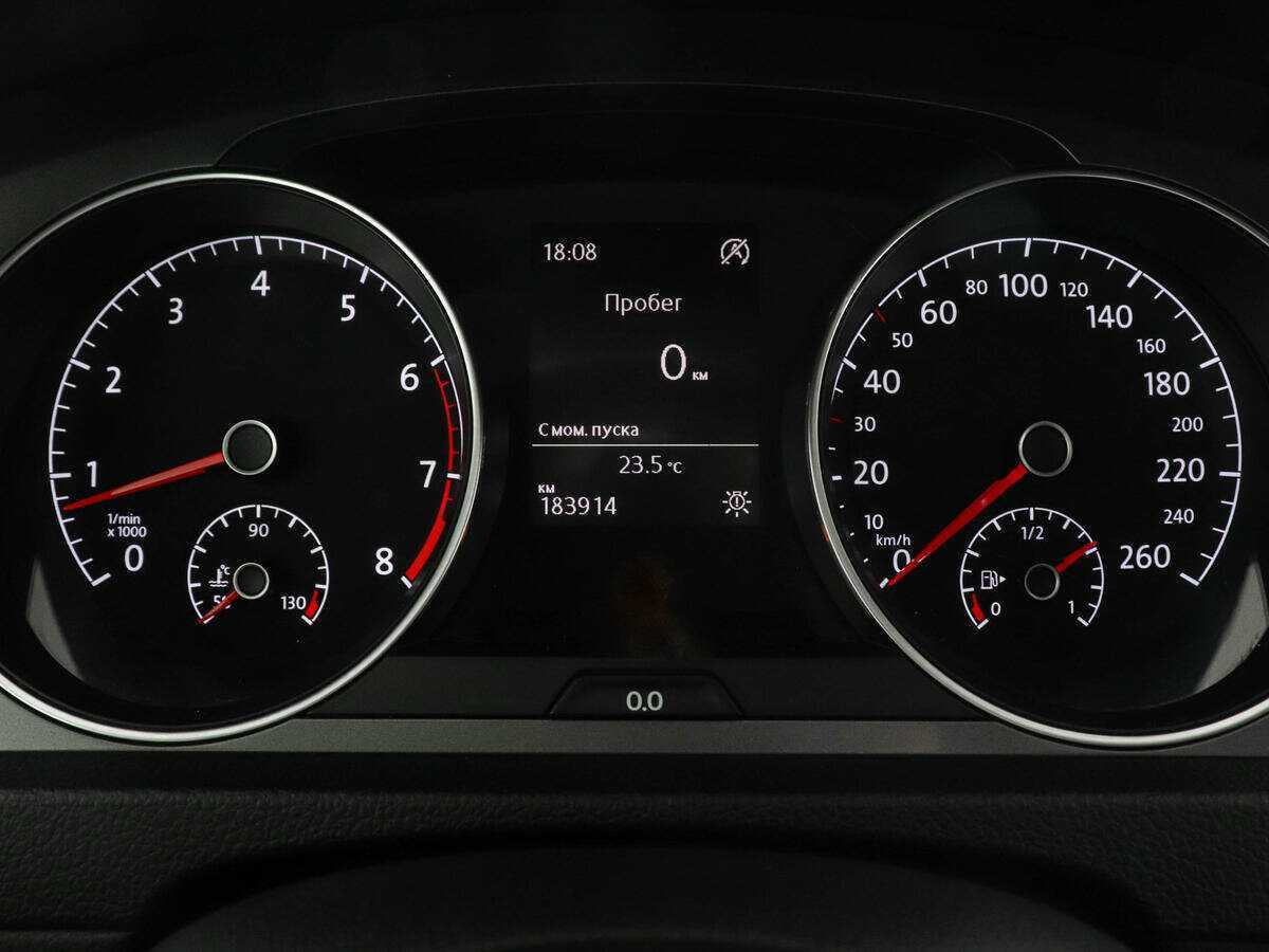 Volkswagen Golf с пробегом — 2013 год. Фото: #8