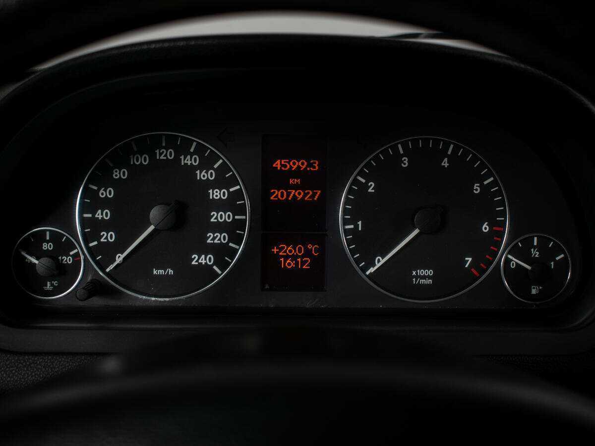 Mercedes-Benz A-Класс с пробегом — 2007 год. Фото: #11