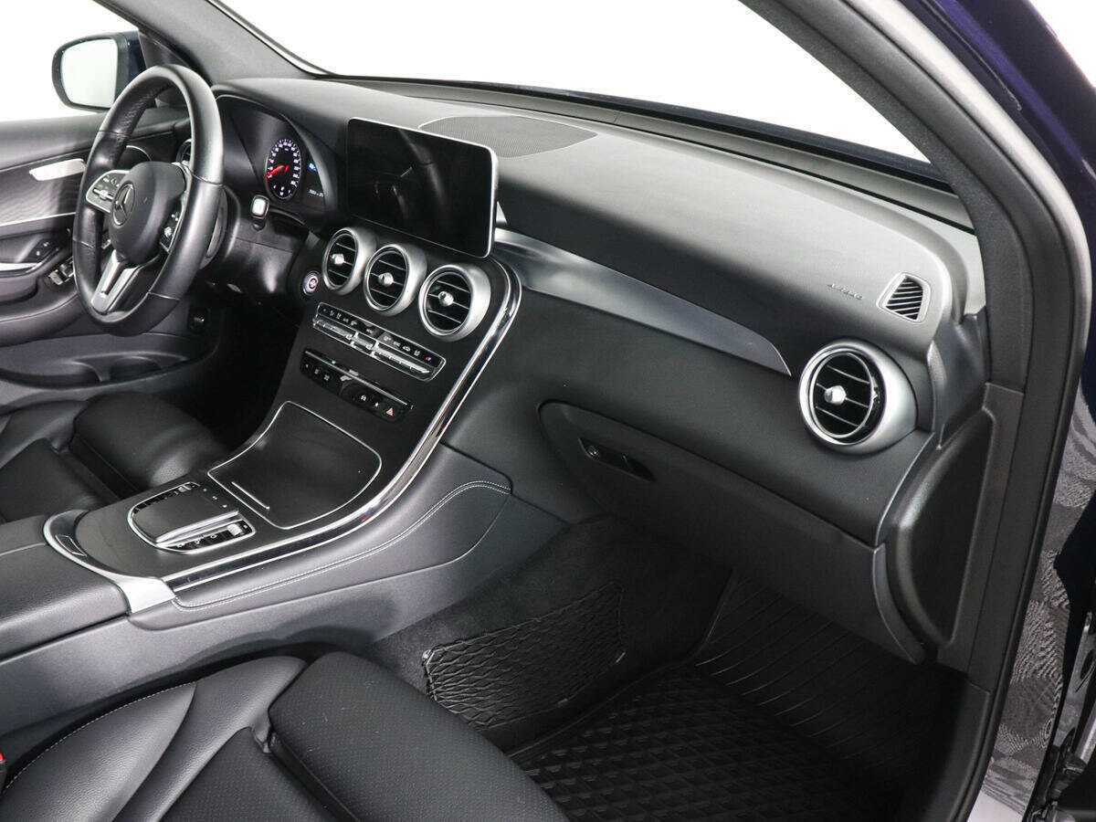 Mercedes-Benz GLC с пробегом — 2020 год. Фото: #11