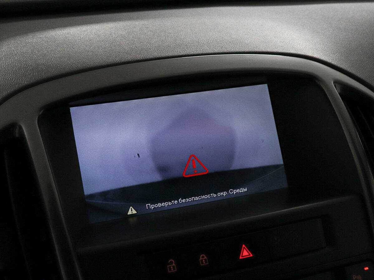 Opel Astra с пробегом — 2014 год. Фото: #8