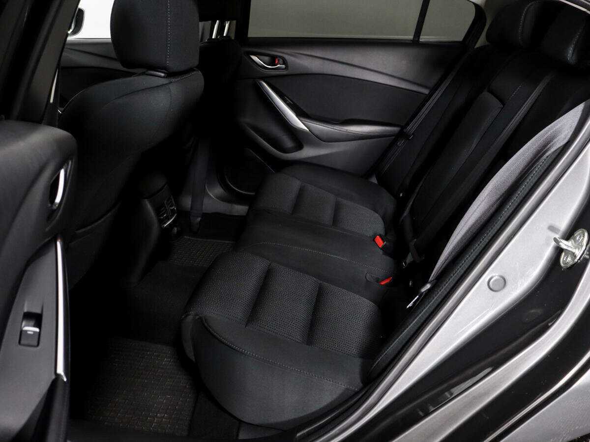 Mazda 6 с пробегом — 2017 год. Фото: #11