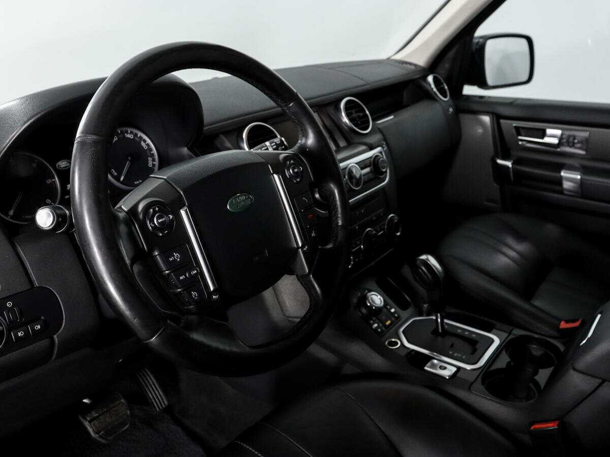 Land Rover Discovery с пробегом — 2011 год. Фото: #8