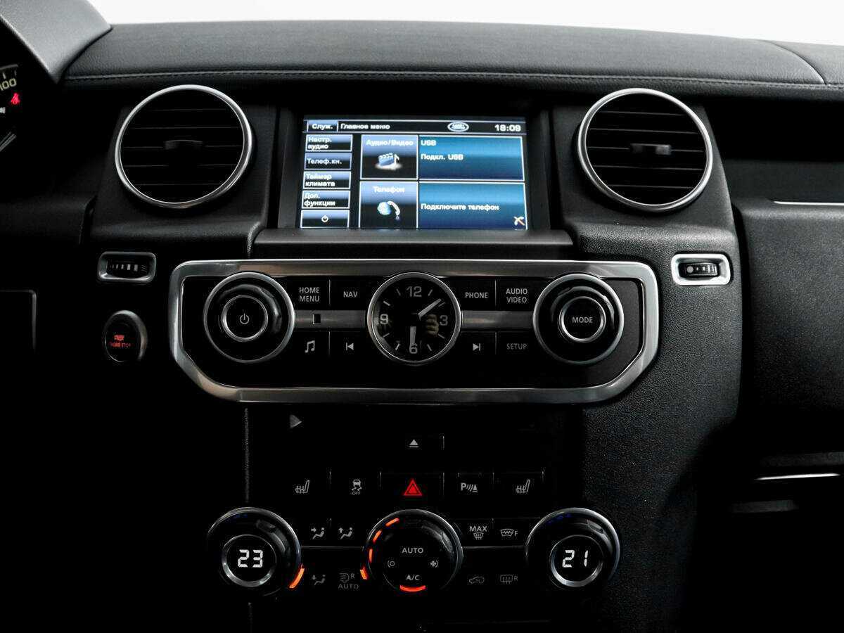 Land Rover Discovery с пробегом — 2011 год. Фото: #13