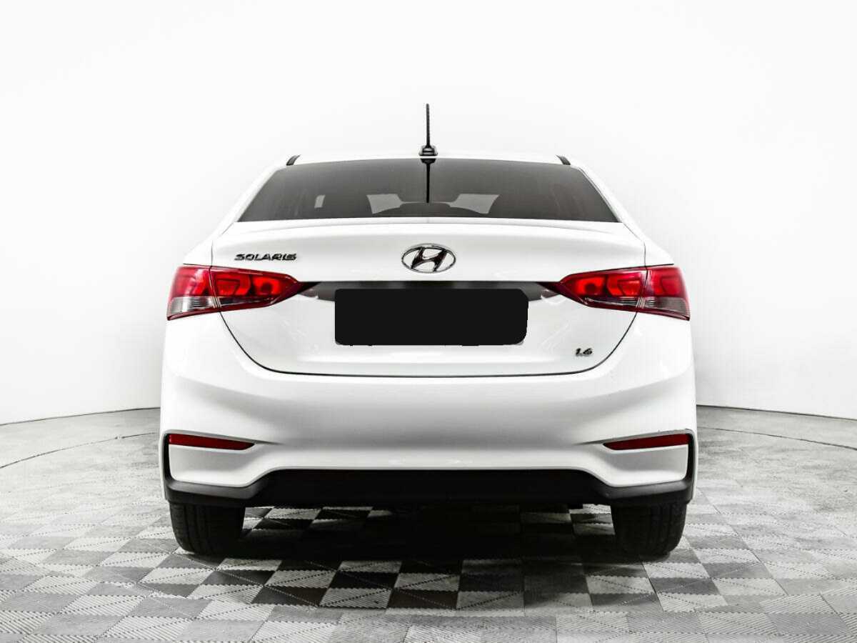 Hyundai Solaris с пробегом — 2017 год. Фото: #4