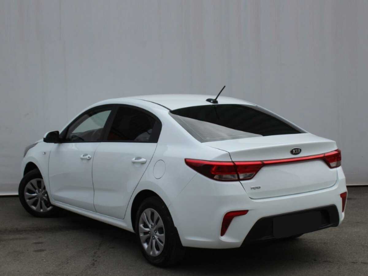 Kia Rio с пробегом — 2018 год. Фото: #6