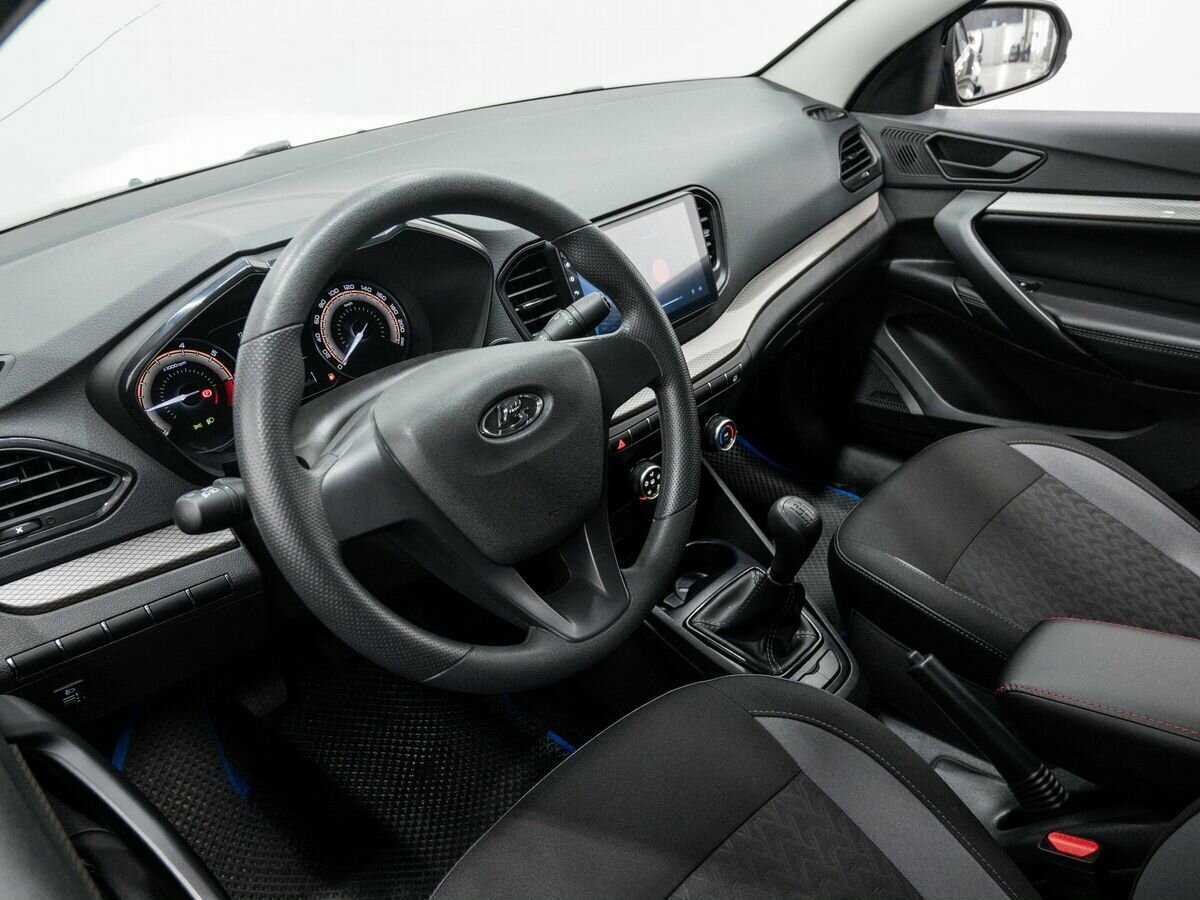 Lada (ВАЗ) Vesta с пробегом — 2024 год. Фото: #14