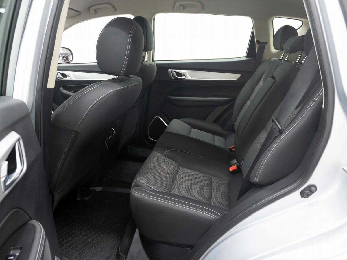 Geely Emgrand X7 с пробегом — 2020 год. Фото: #10