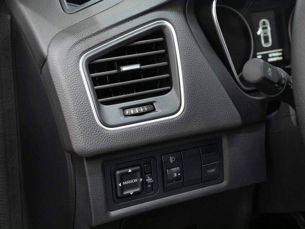 Geely Emgrand X7 с пробегом — 2020 год. Фото: #17