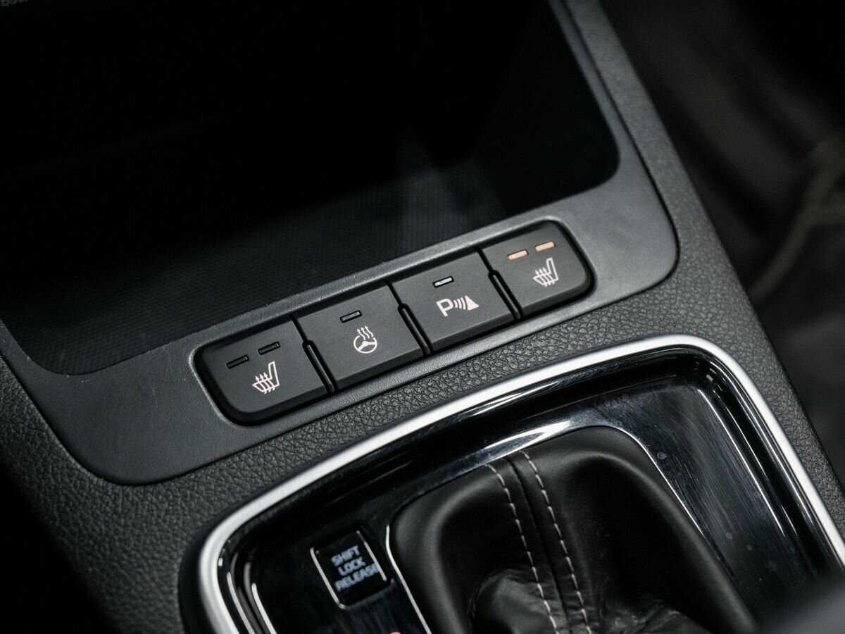 Kia Rio с пробегом — 2020 год. Фото: #17