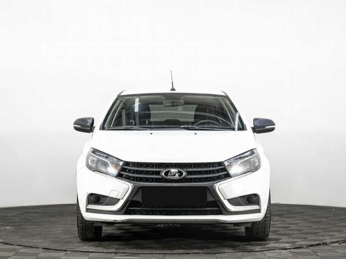 Lada (ВАЗ) Vesta с пробегом — 2019 год. Фото: #1