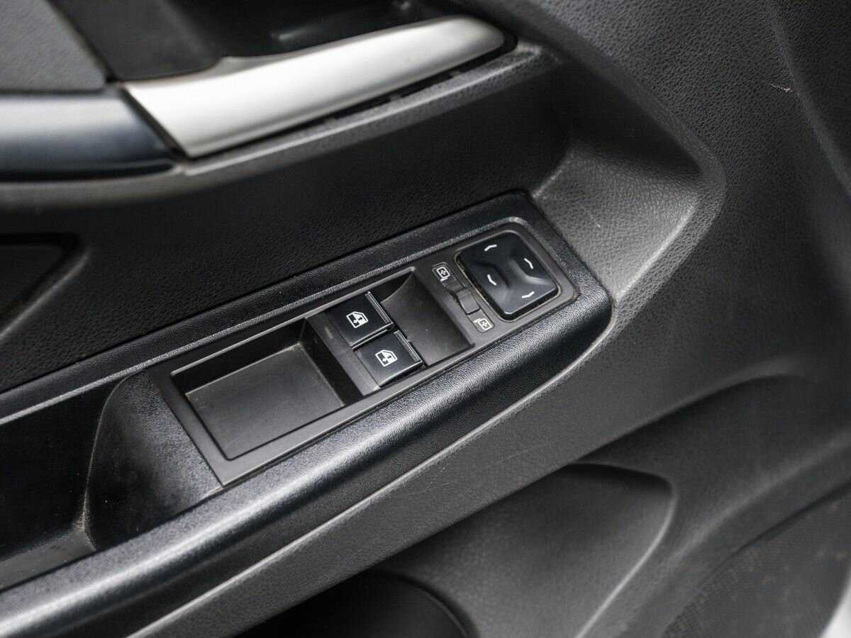 Lada (ВАЗ) Vesta с пробегом — 2019 год. Фото: #15