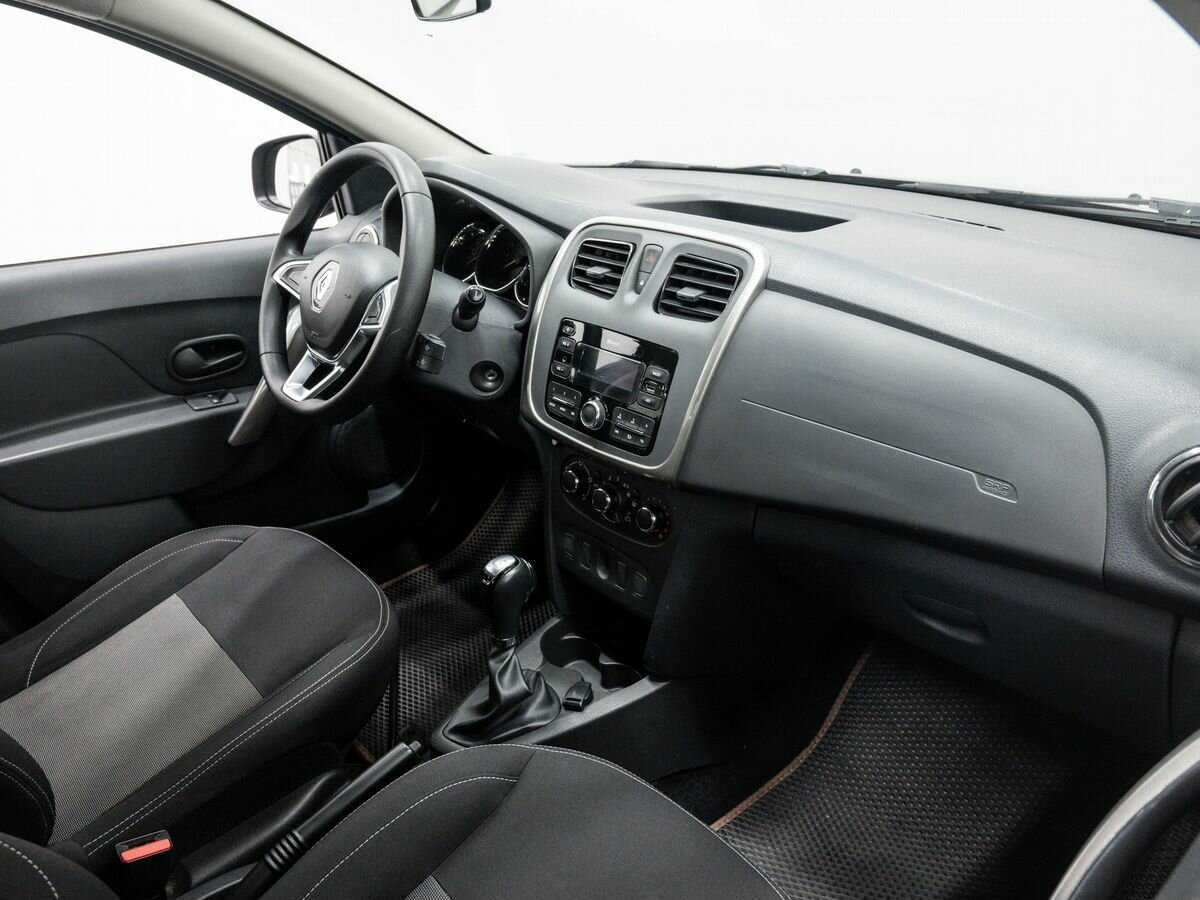Renault Logan с пробегом — 2021 год. Фото: #7