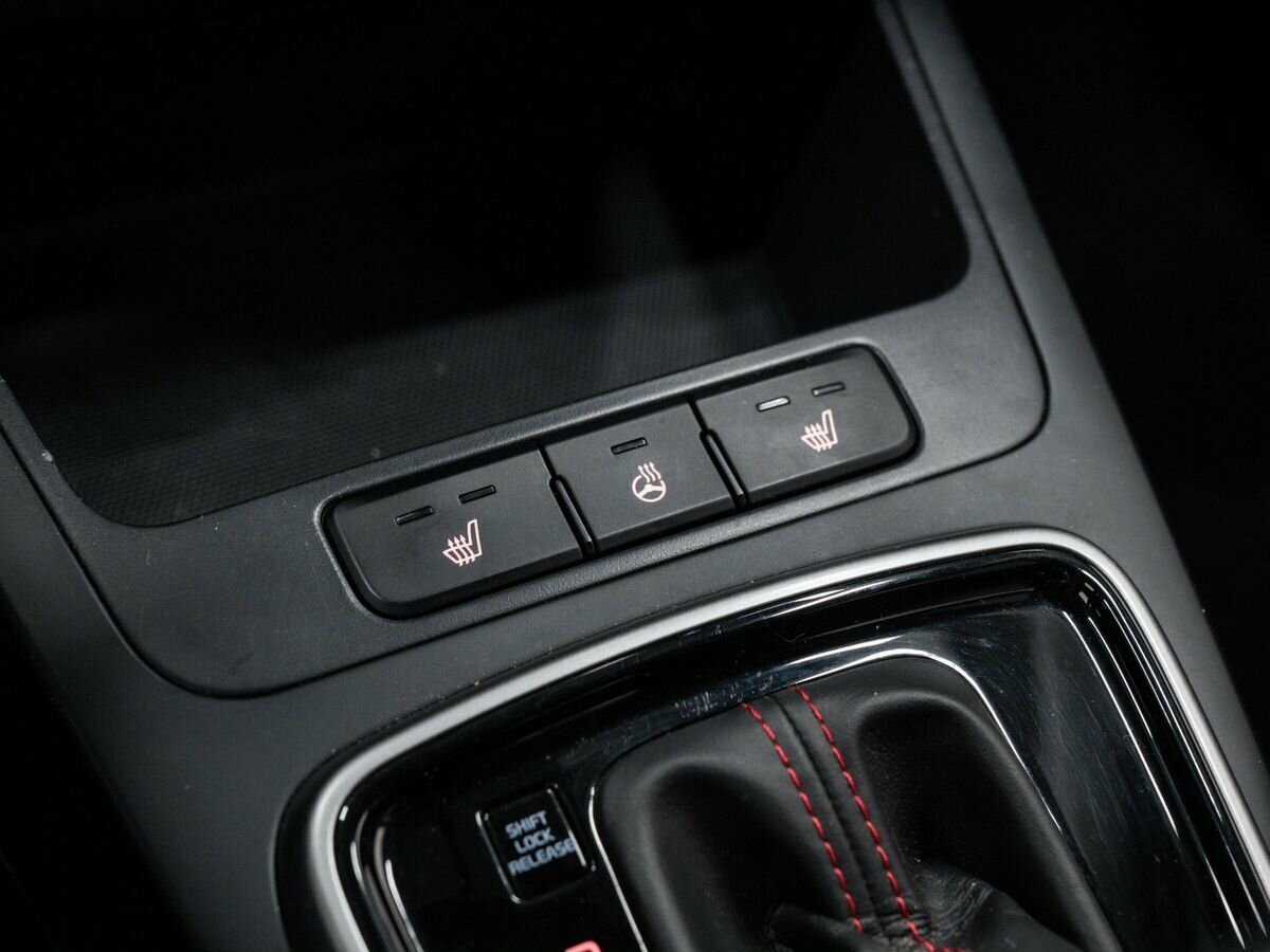 Kia Rio с пробегом — 2020 год. Фото: #17