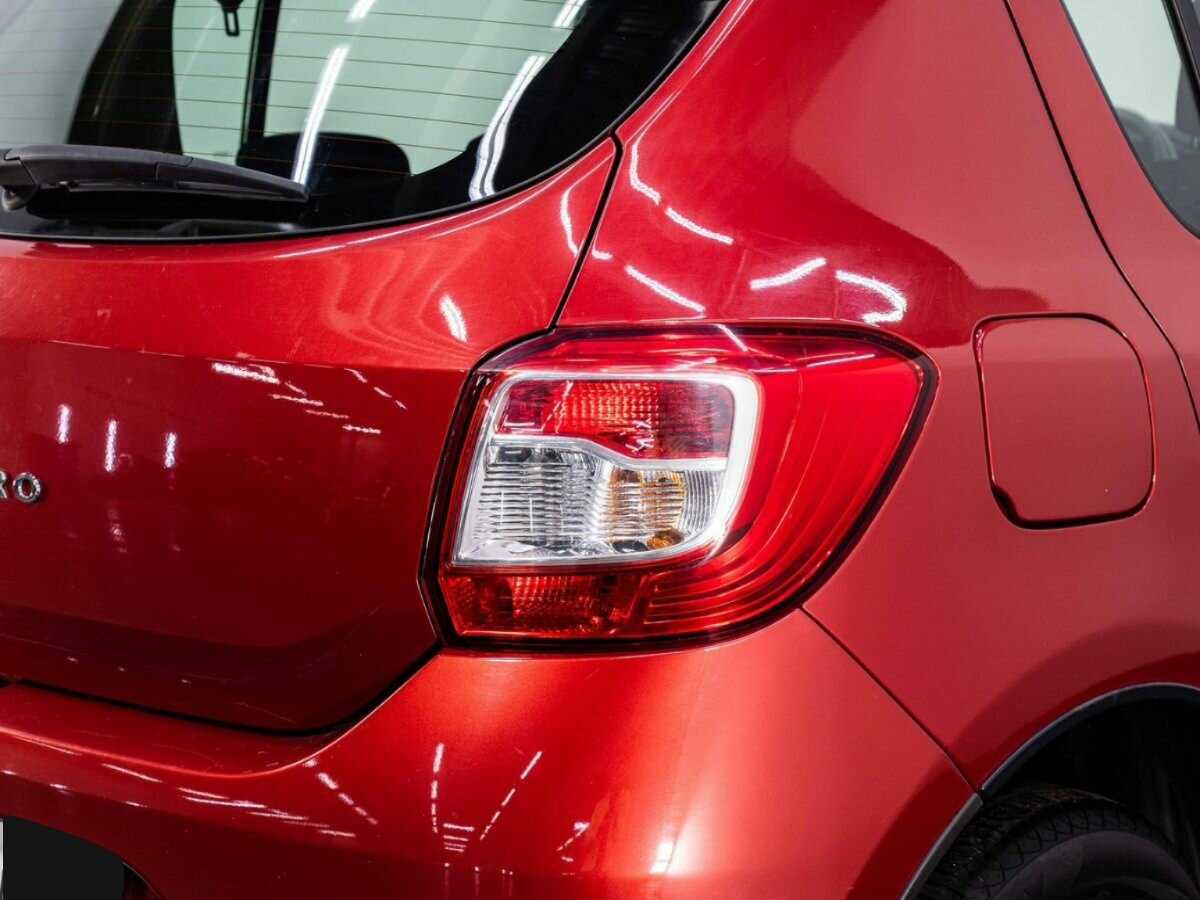 Renault Sandero с пробегом — 2017 год. Фото: #20