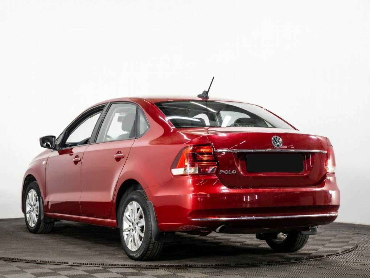 Volkswagen Polo с пробегом — 2017 год. Фото: #3