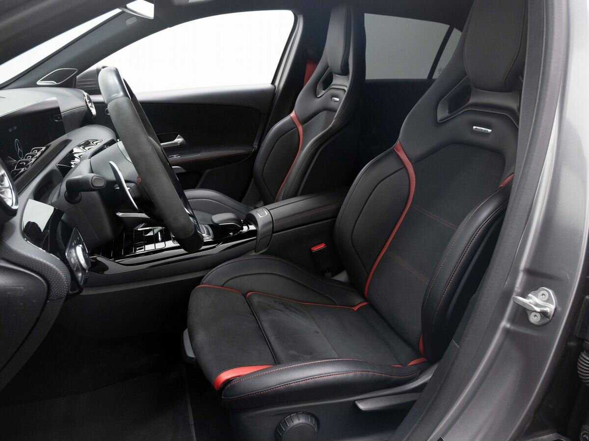 Mercedes-Benz A-Класс AMG с пробегом — 2020 год. Фото: #9