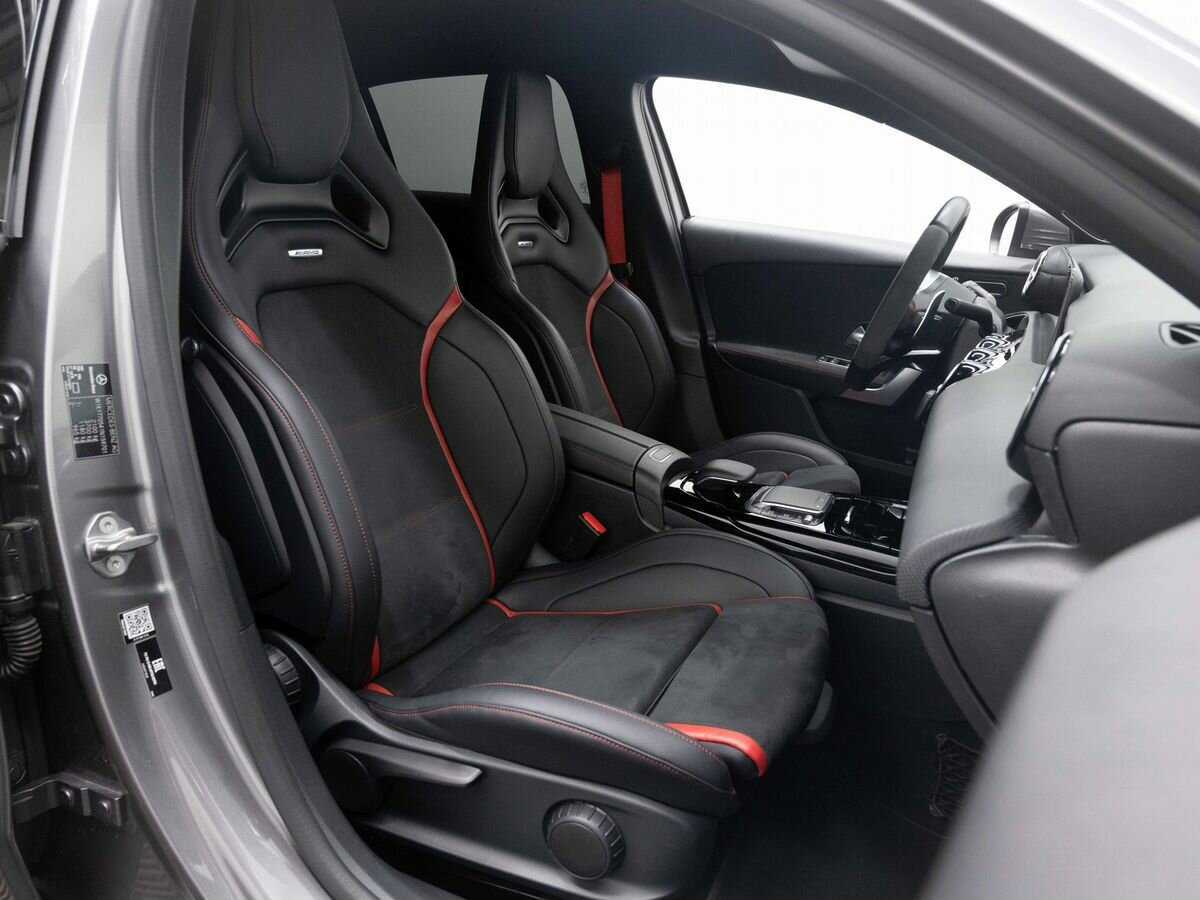 Mercedes-Benz A-Класс AMG с пробегом — 2020 год. Фото: #13