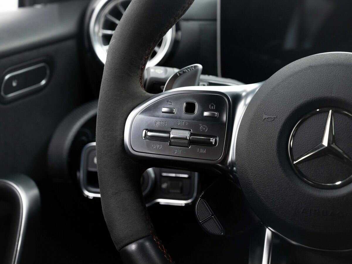 Mercedes-Benz A-Класс AMG с пробегом — 2020 год. Фото: #16
