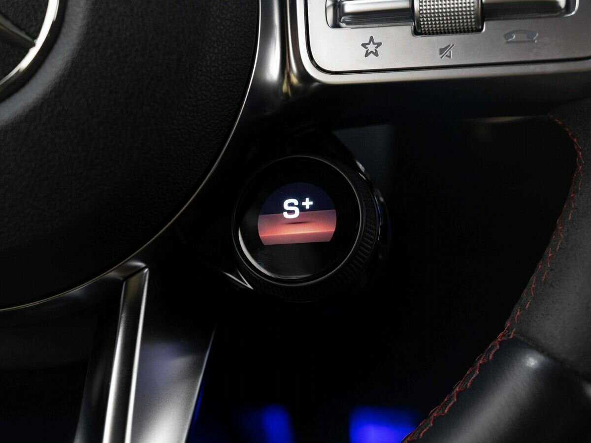 Mercedes-Benz A-Класс AMG с пробегом — 2020 год. Фото: #20