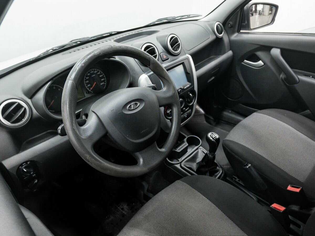 Lada (ВАЗ) Granta с пробегом — 2014 год. Фото: #13