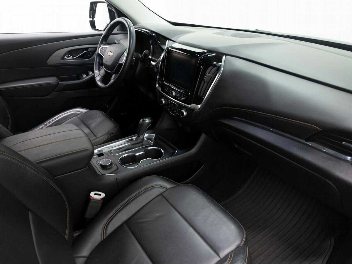 Chevrolet Traverse с пробегом — 2020 год. Фото: #12