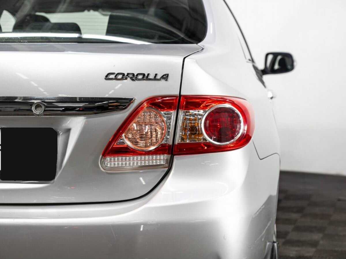 Toyota Corolla с пробегом — 2011 год. Фото: #6