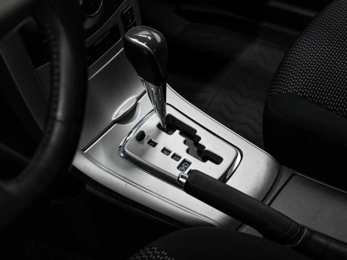 Toyota Corolla с пробегом — 2011 год. Фото: #17