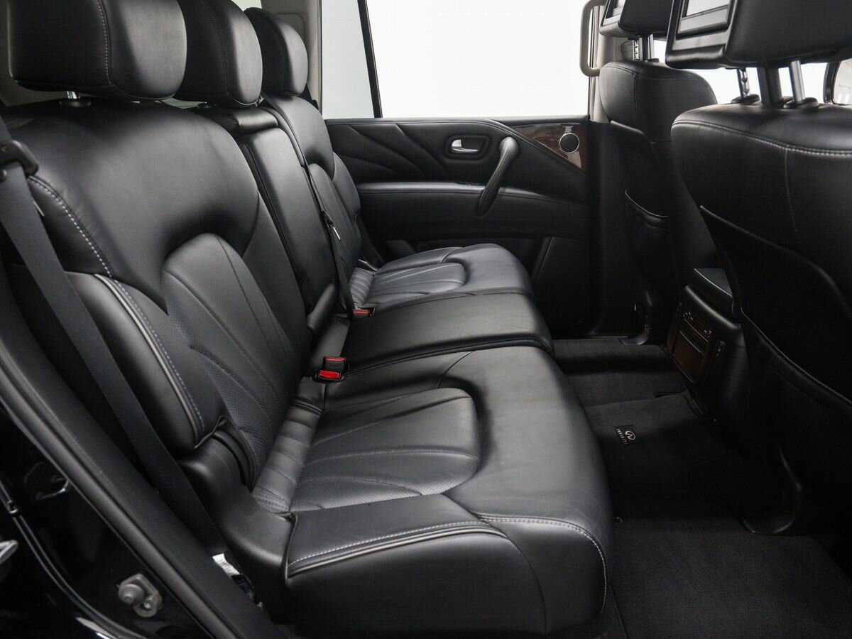 Infiniti QX80 с пробегом — 2017 год. Фото: #9