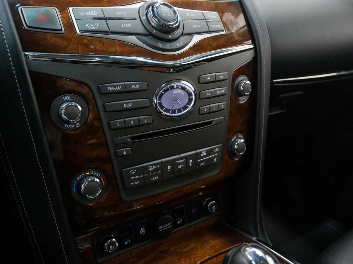 Infiniti QX80 с пробегом — 2017 год. Фото: #25
