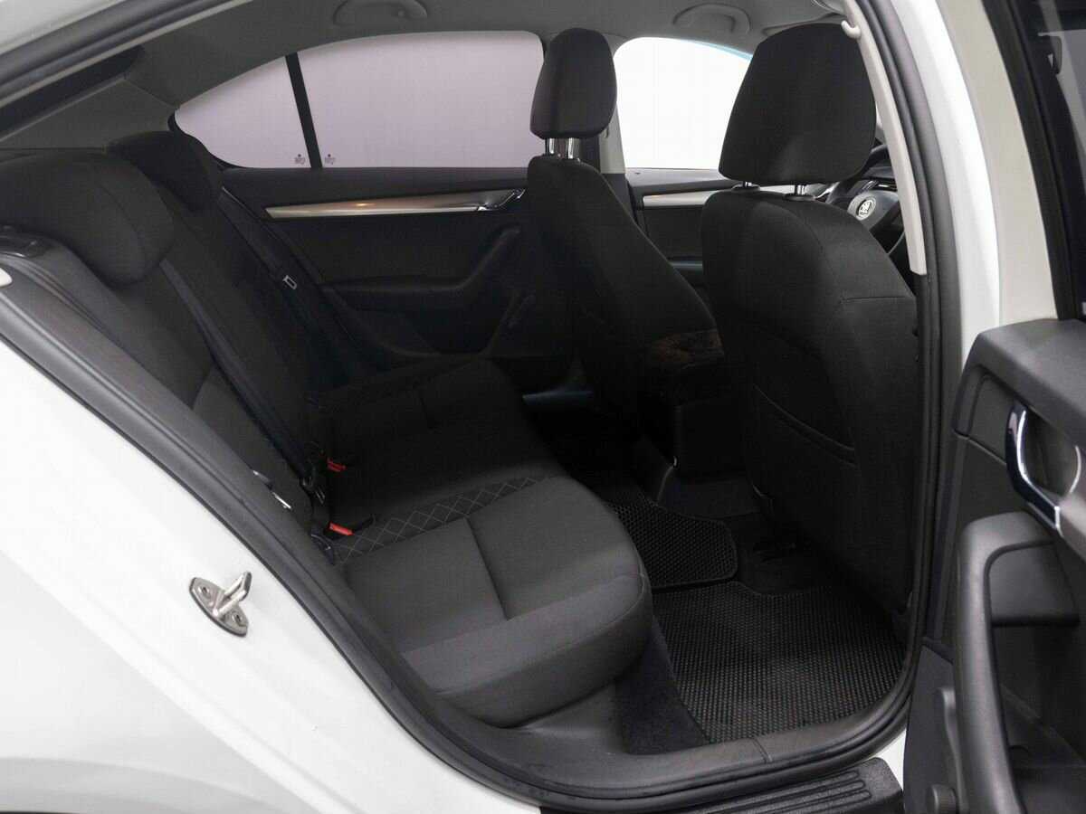 Skoda Octavia с пробегом — 2018 год. Фото: #10