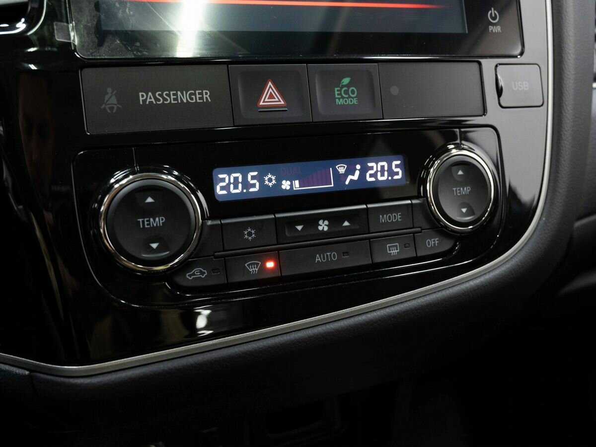 Mitsubishi Outlander с пробегом — 2022 год. Фото: #23