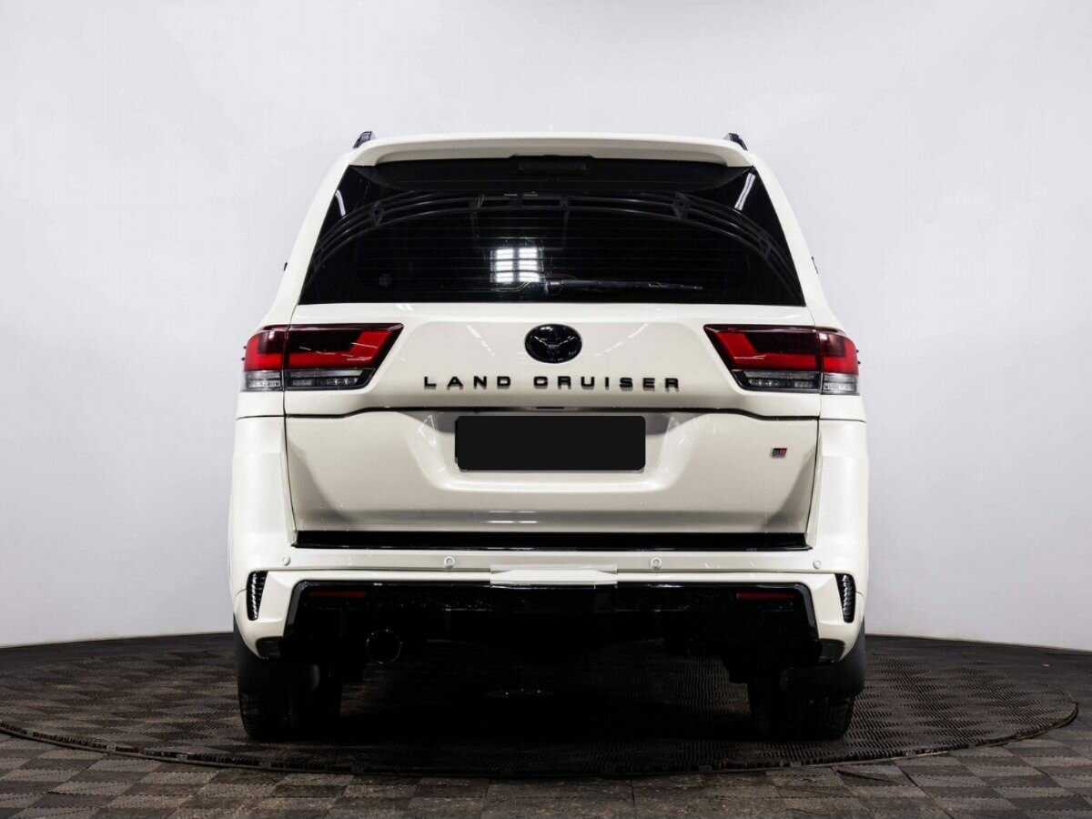 Toyota Land Cruiser с пробегом — 2013 год. Фото: #4