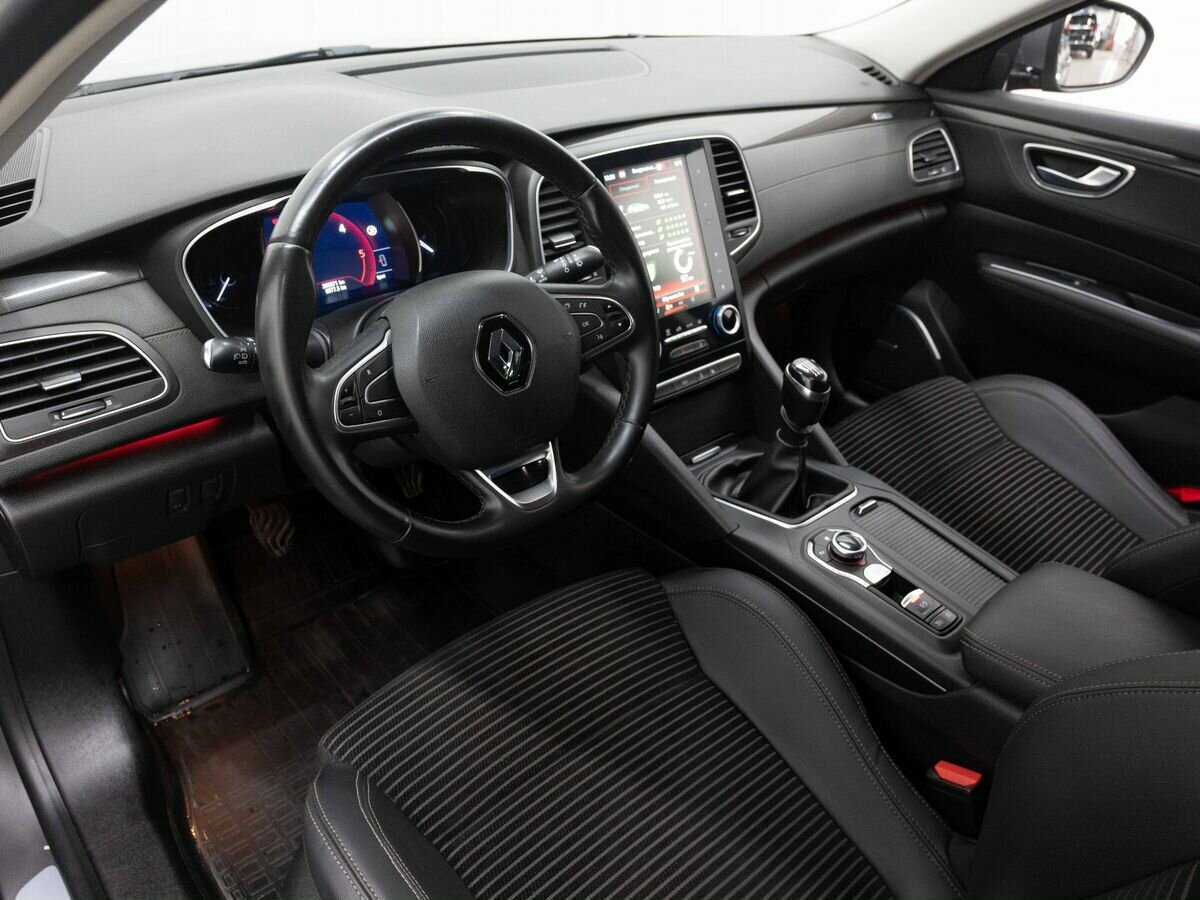 Renault Talisman с пробегом — 2017 год. Фото: #8