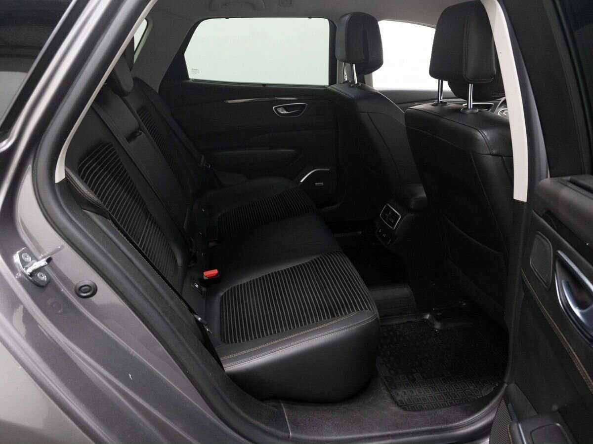 Renault Talisman с пробегом — 2017 год. Фото: #11