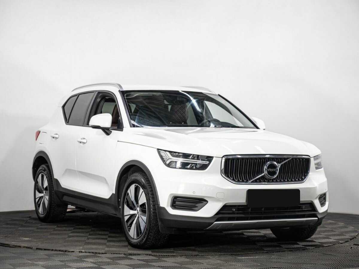 Volvo XC40 с пробегом — 2020 год. Фото: #2