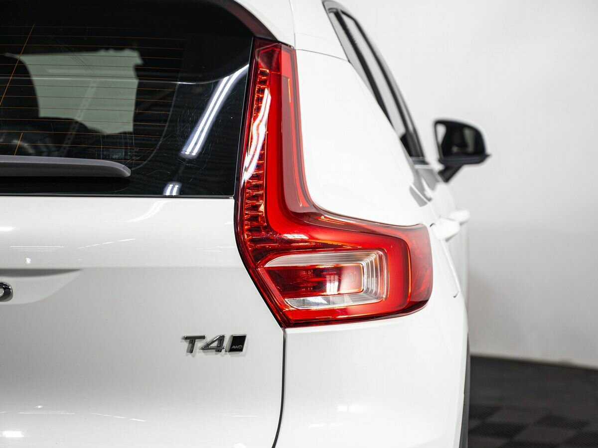 Volvo XC40 с пробегом — 2020 год. Фото: #6