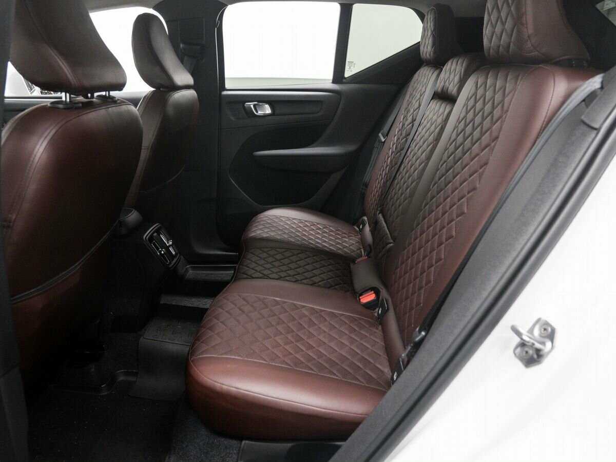 Volvo XC40 с пробегом — 2020 год. Фото: #12