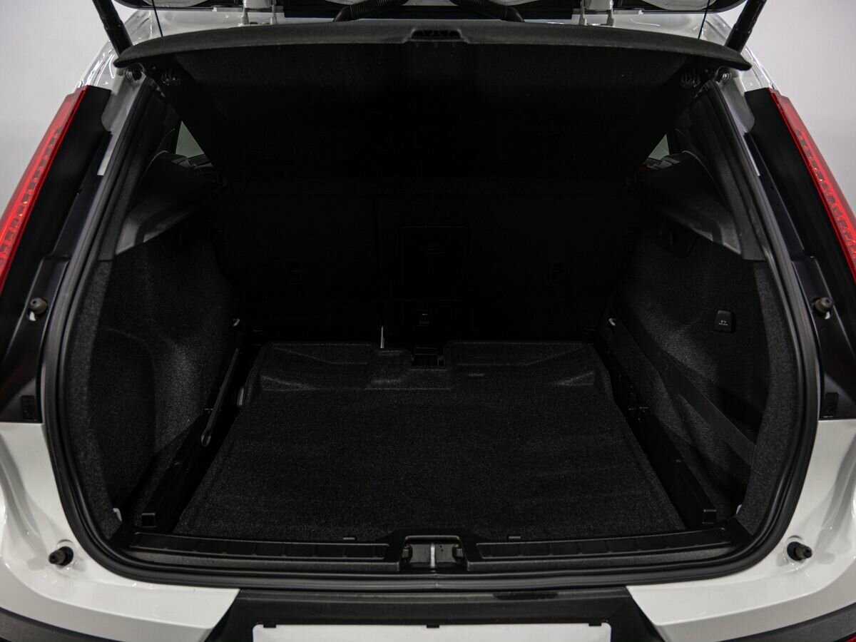 Volvo XC40 с пробегом — 2020 год. Фото: #22