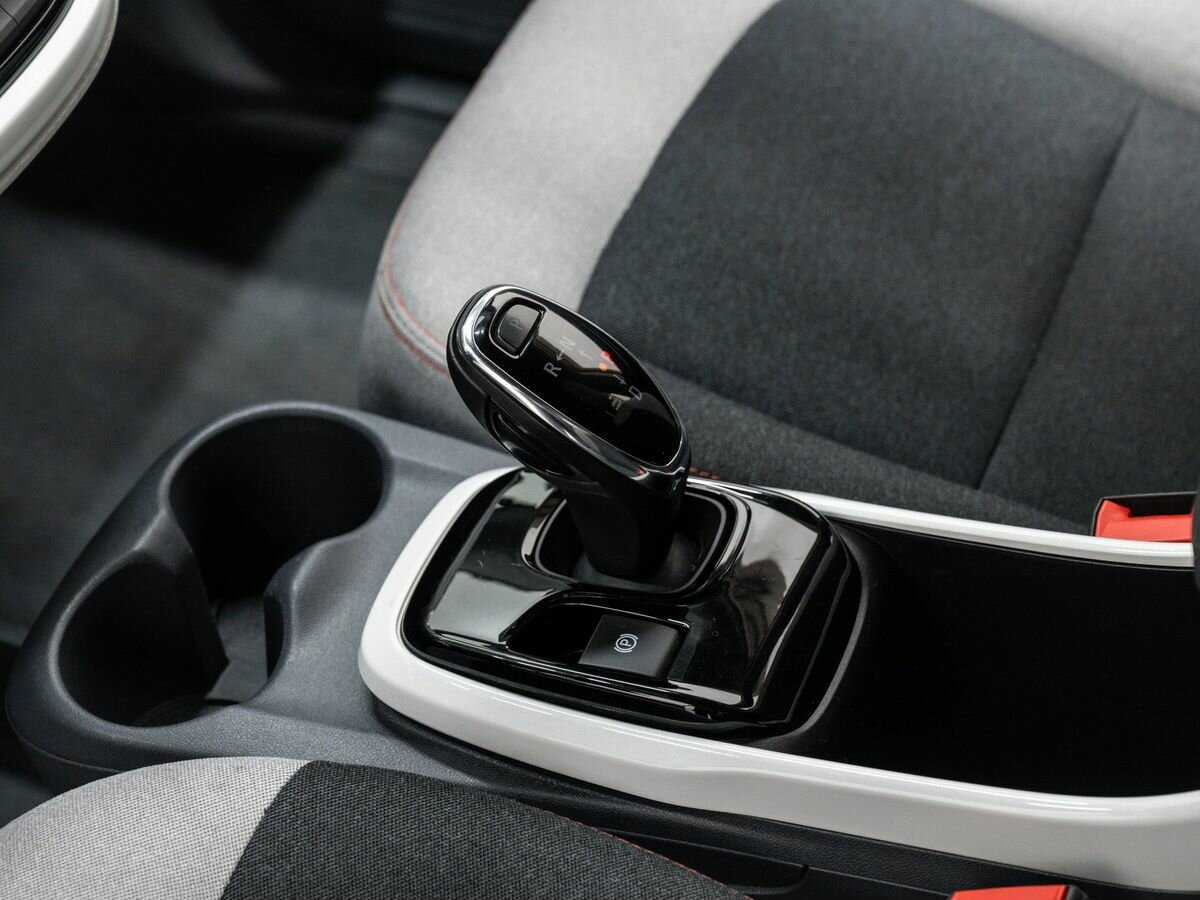 Chevrolet Bolt с пробегом — 2017 год. Фото: #16