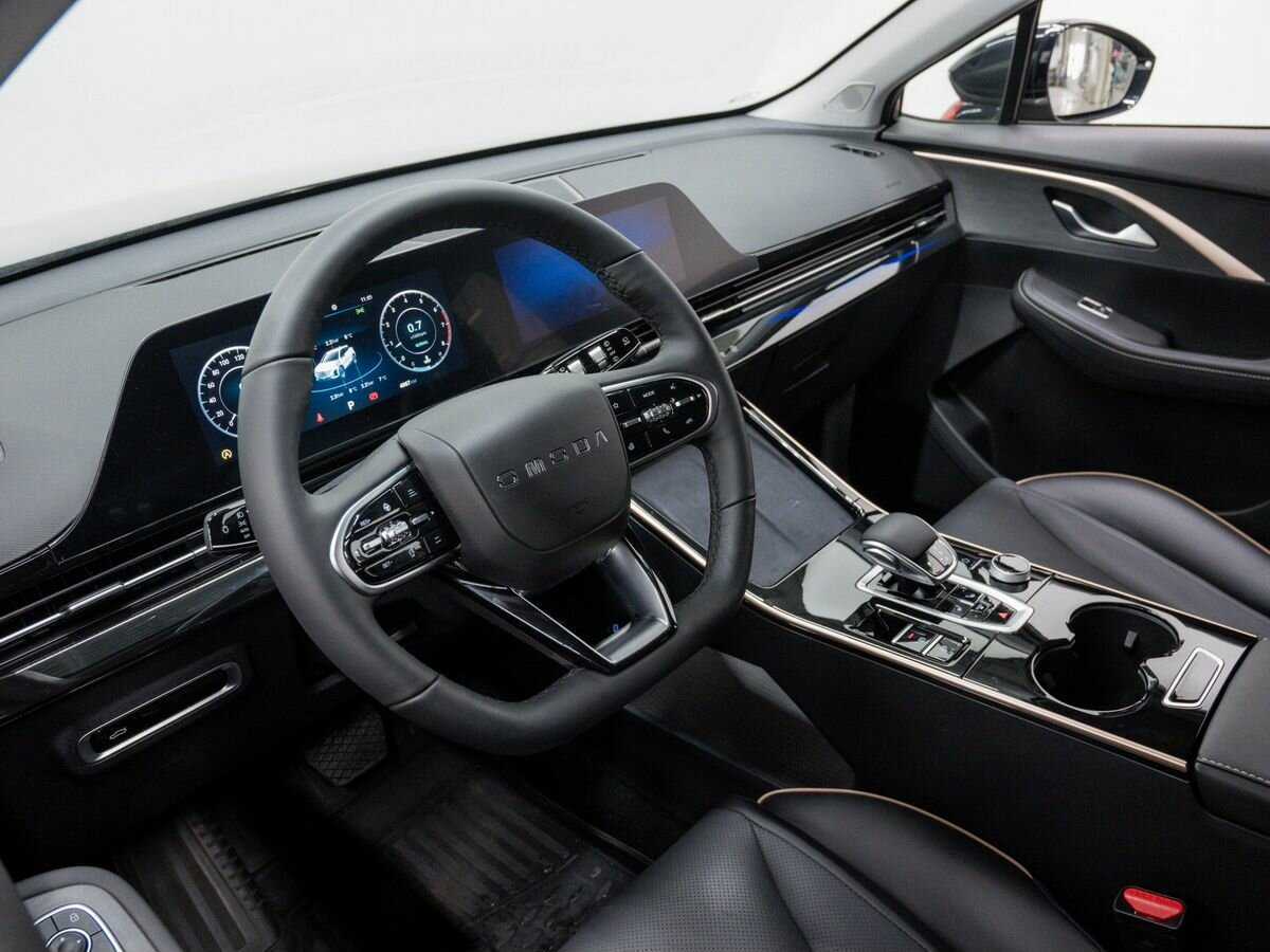 OMODA C5 с пробегом — 2023 год. Фото: #12