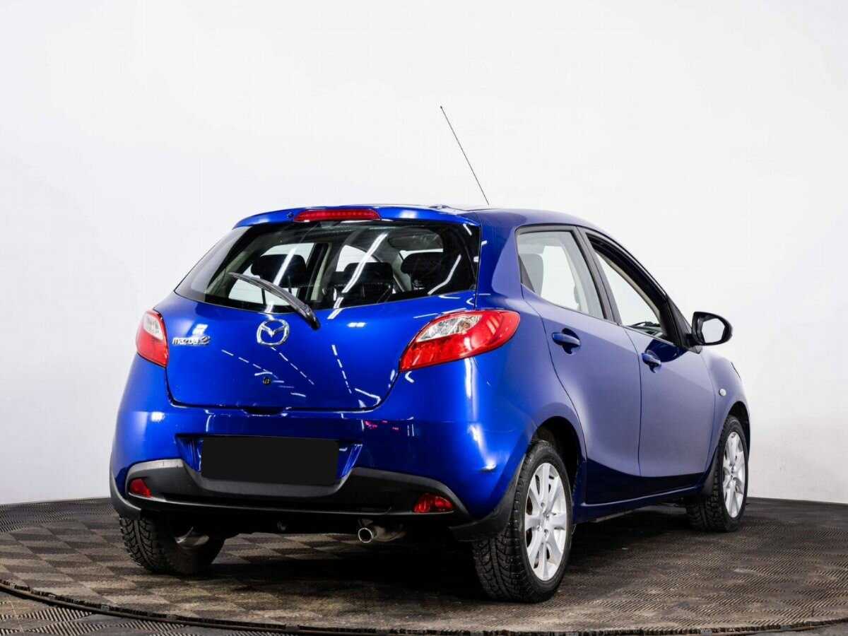 Mazda 2 с пробегом — 2009 год. Фото: #5
