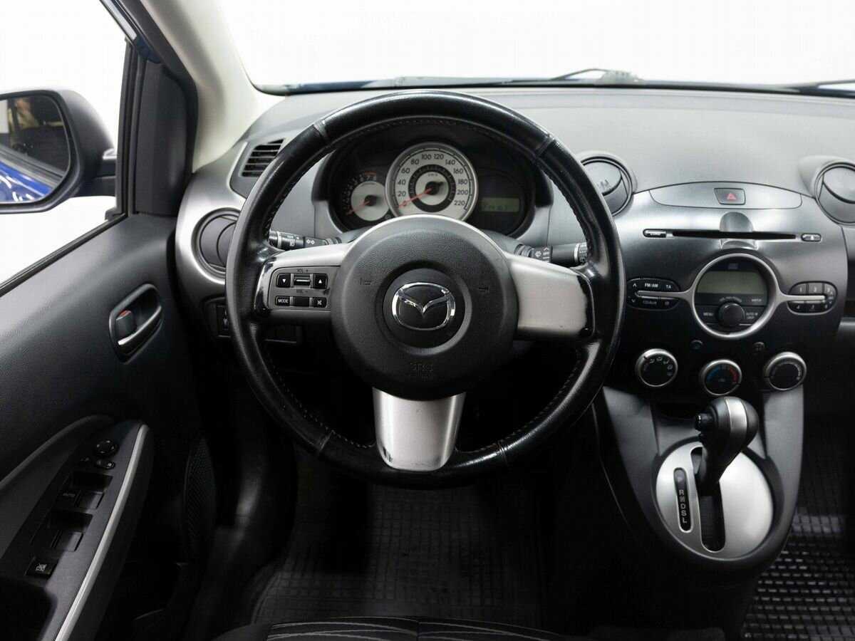Mazda 2 с пробегом — 2009 год. Фото: #15