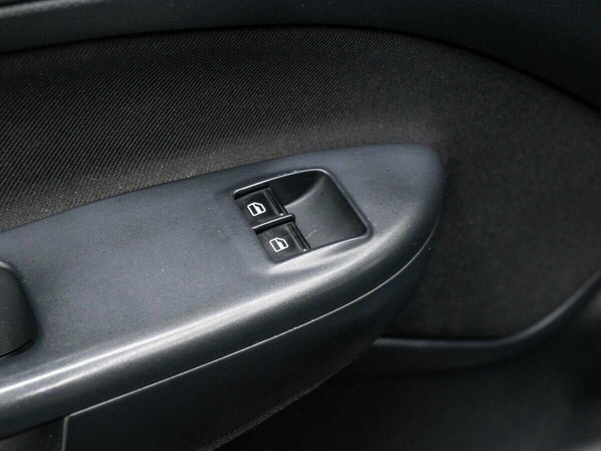 Skoda Octavia с пробегом — 2011 год. Фото: #15