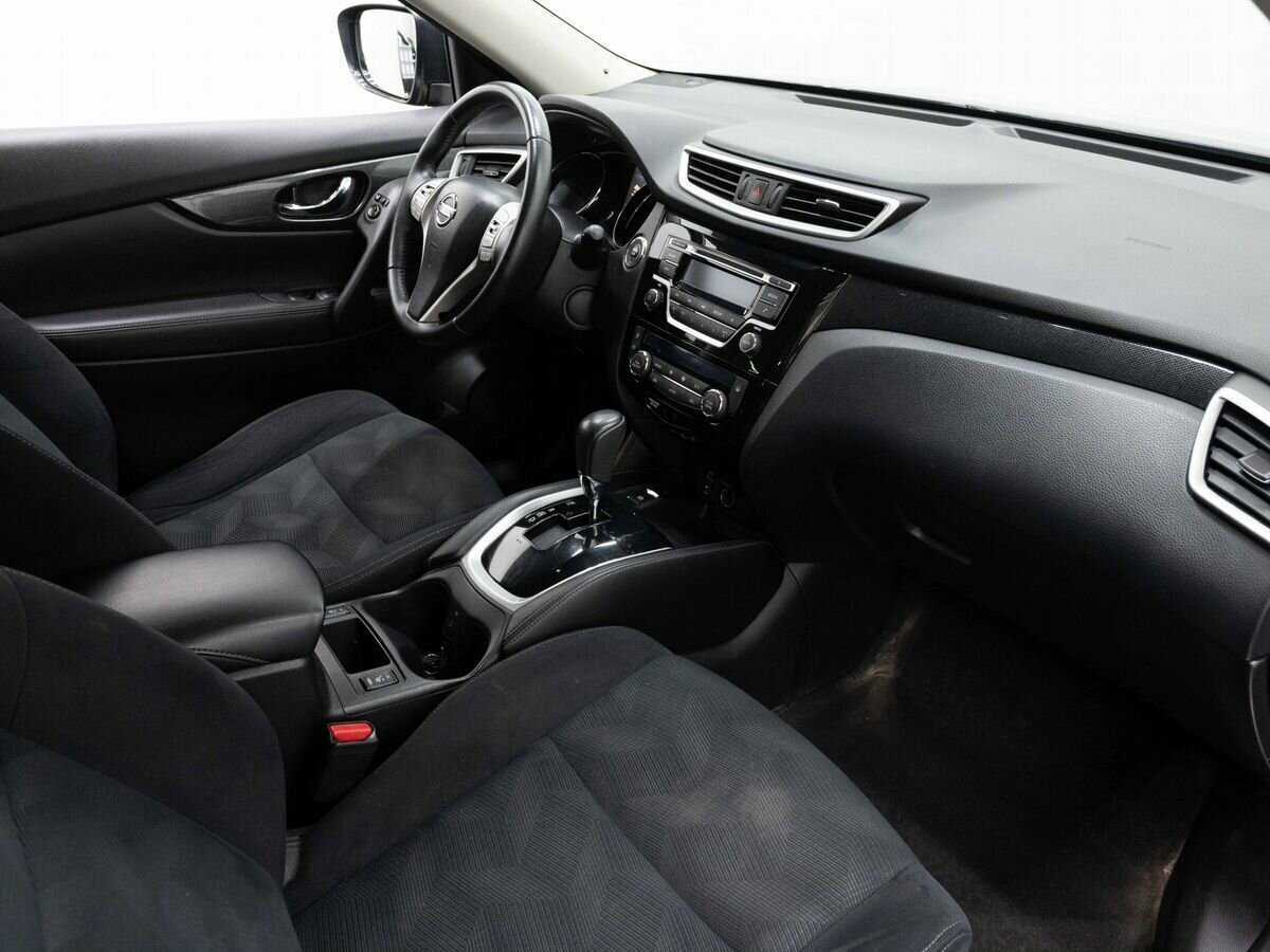 Nissan X-Trail с пробегом — 2016 год. Фото: #12