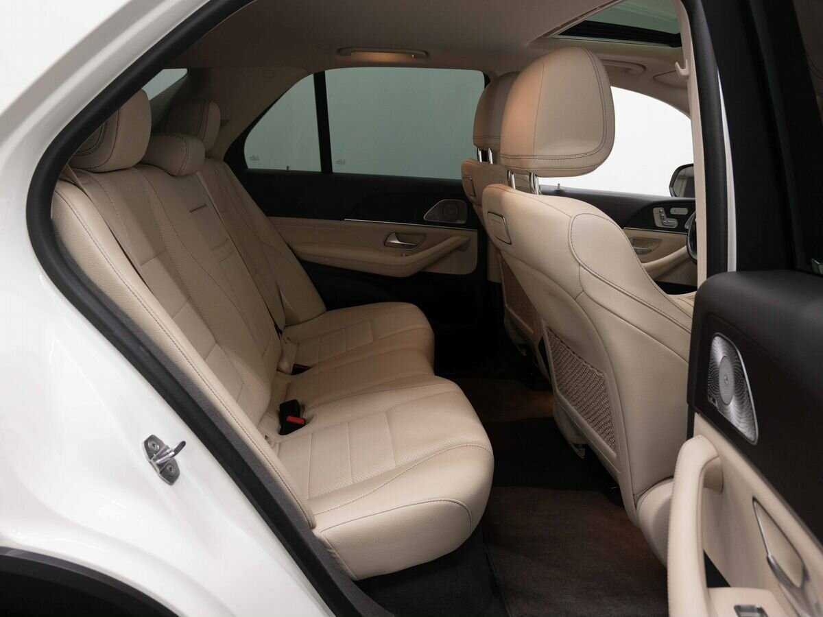 Mercedes-Benz GLE с пробегом — 2019 год. Фото: #11