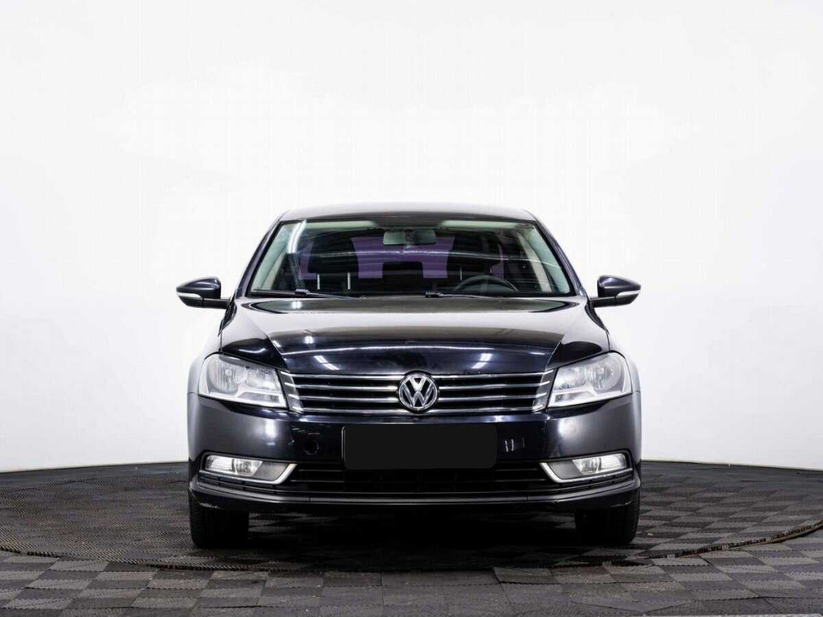 Volkswagen Passat с пробегом — 2011 год. Фото: #1