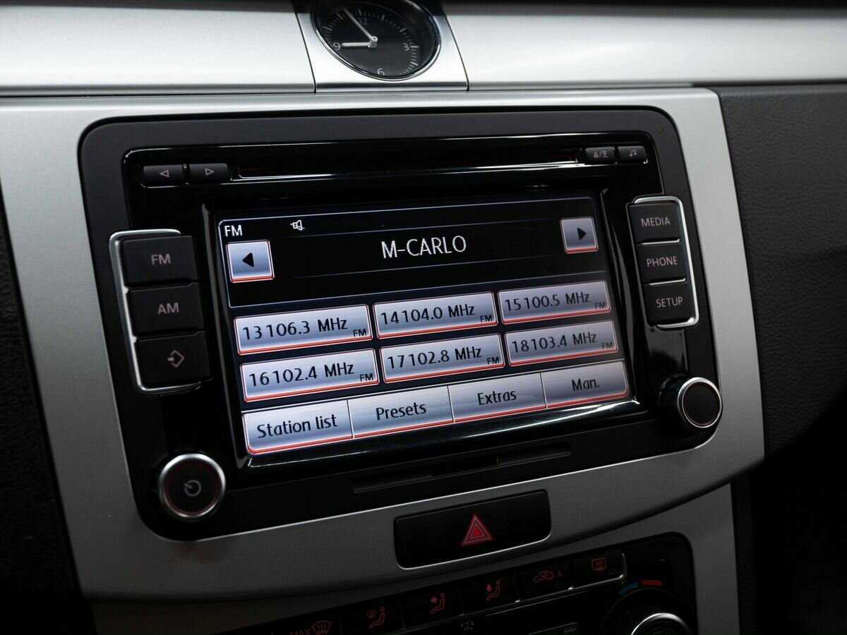 Volkswagen Passat с пробегом — 2011 год. Фото: #21