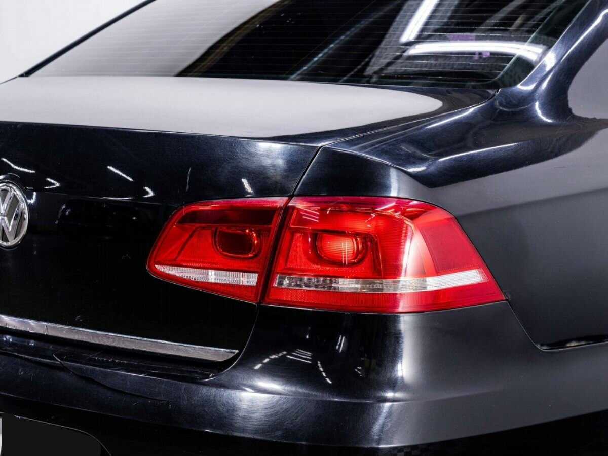 Volkswagen Passat с пробегом — 2011 год. Фото: #25