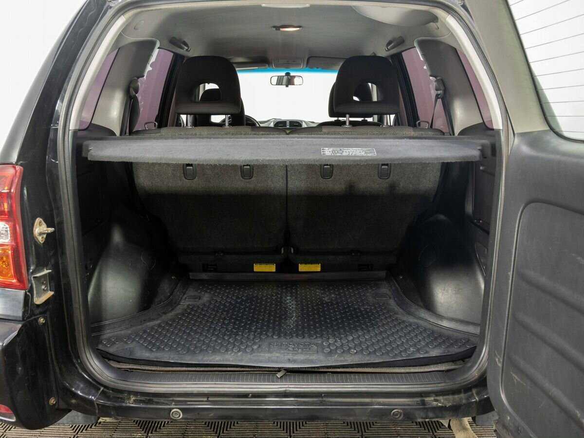 Toyota RAV4 с пробегом — 2004 год. Фото: #17