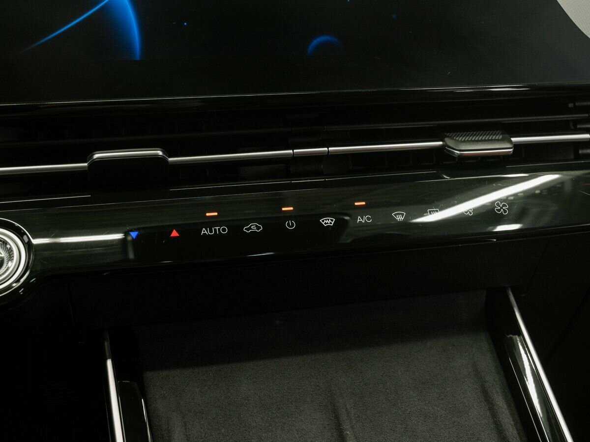 OMODA C5 с пробегом — 2024 год. Фото: #17